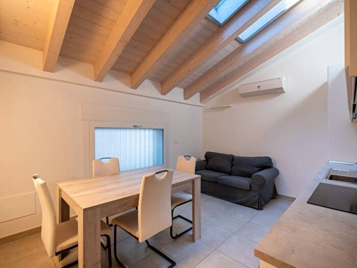 Appartamento bilocale in affitto in Piazza di Porta Castiglione, Santo Stefano, Bologna