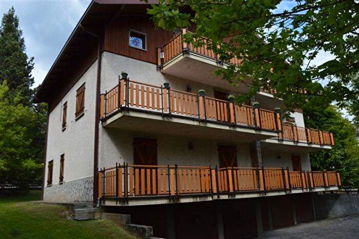 Appartamento trilocale in affitto in Via Sito del Sole, Centro, Castione della Presolana