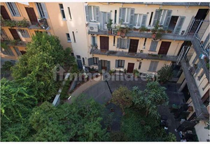 Appartamento con 6 locali in vendita in Via Giotto, Milano