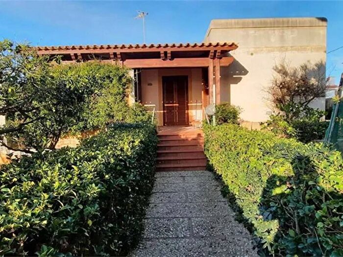 Casa quadrilocale in affitto in Casabianca Berbaro Fossarunza, Marsala