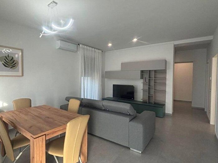 Casa con 5 locali in affitto in Viale Santa Maria, Bolsena