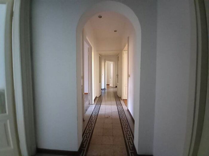 Appartamento quadrilocale in affitto in Piazza Grandi, Porta Vittoria, Milano