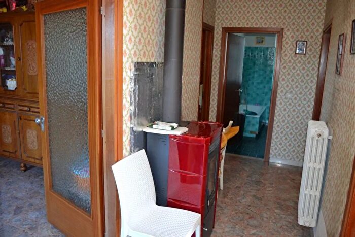 Appartamento con 8 locali in affitto in Citta Di Castello