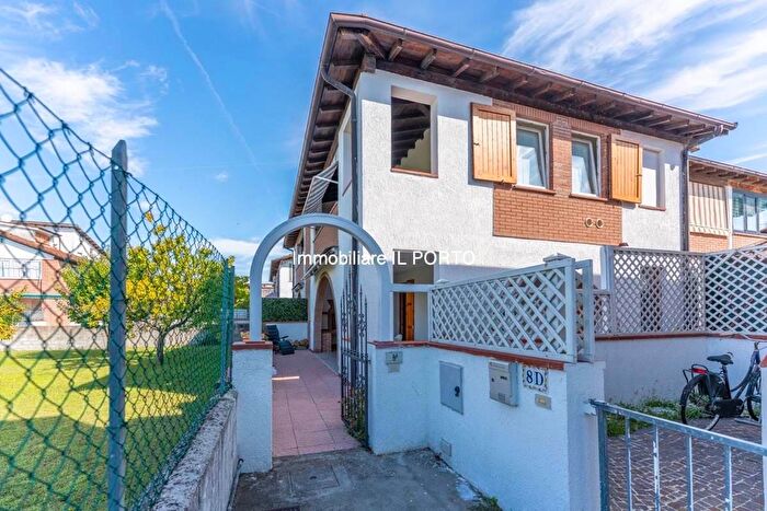 Casa quadrilocale in vendita in Via Ancona, Comacchio