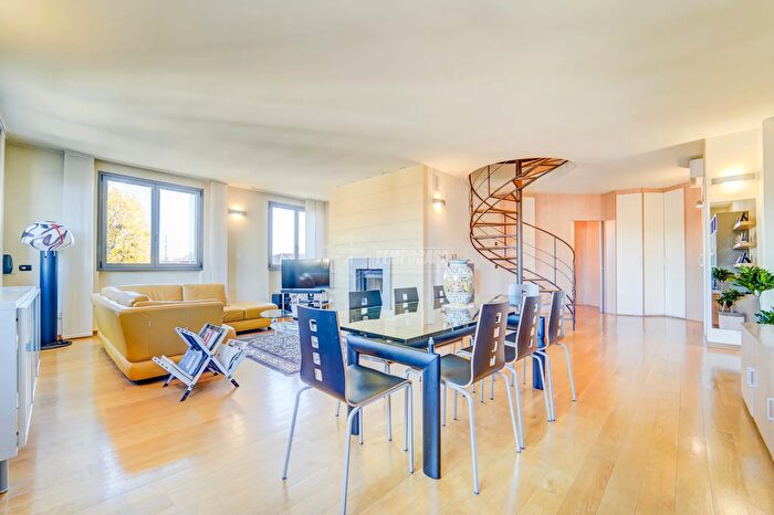 Appartamento quadrilocale in vendita in Via Allea Comunale, Turbigo