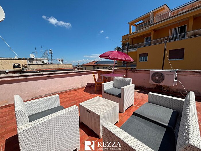 Casa bilocale in affitto in Salita di Monte del Gallo Roma Rm Italia Sp, Roma