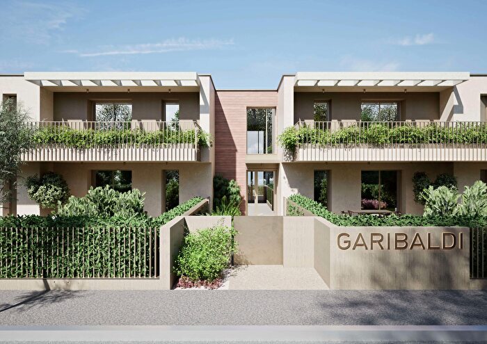 Appartamento quadrilocale in vendita in Via Rovina, Porto Mantovano