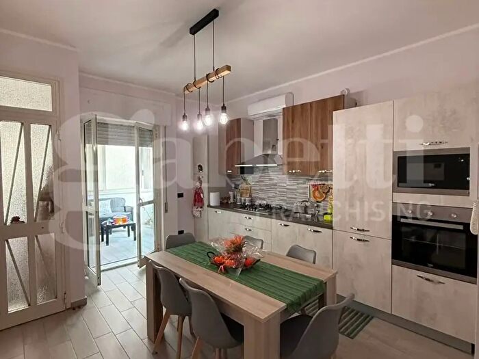 Casa con 5 locali in vendita in S Miceli Snc, Lamezia Terme