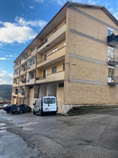 Appartamento quadrilocale in vendita in Via San Francesco di Fuori, Alatri