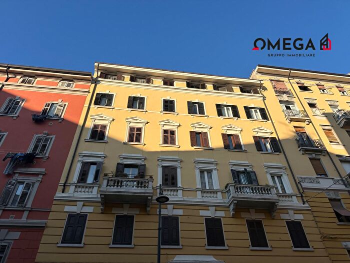 Appartamento bilocale in vendita in Via Revoltella, Trieste
