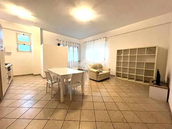 Appartamento trilocale in vendita in Via T Maria Fusco, Lamezia Terme