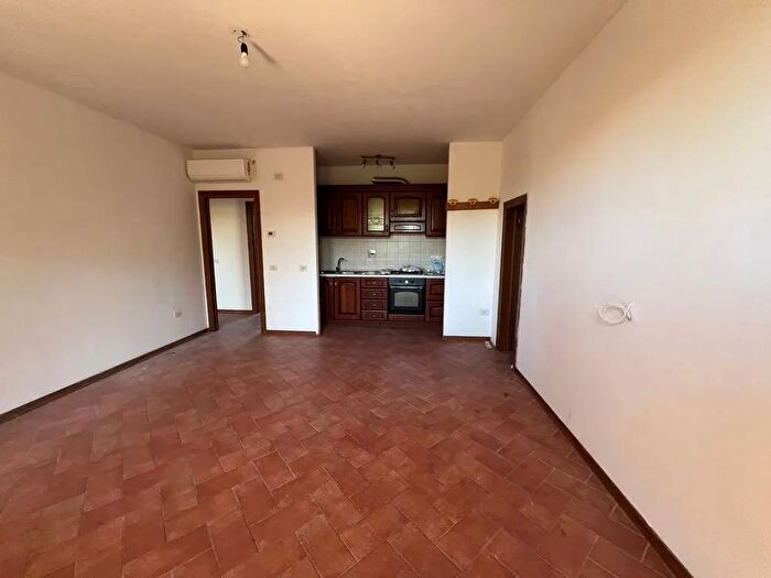 Appartamento trilocale in vendita in Via di Porto, Scandicci