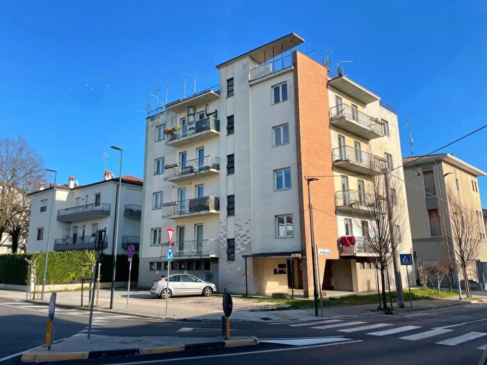 Appartamento trilocale in vendita in Cormons