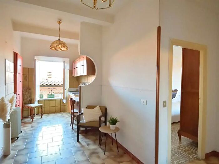 Appartamento bilocale in vendita in Via Campi di Annibale, Rocca Di Papa