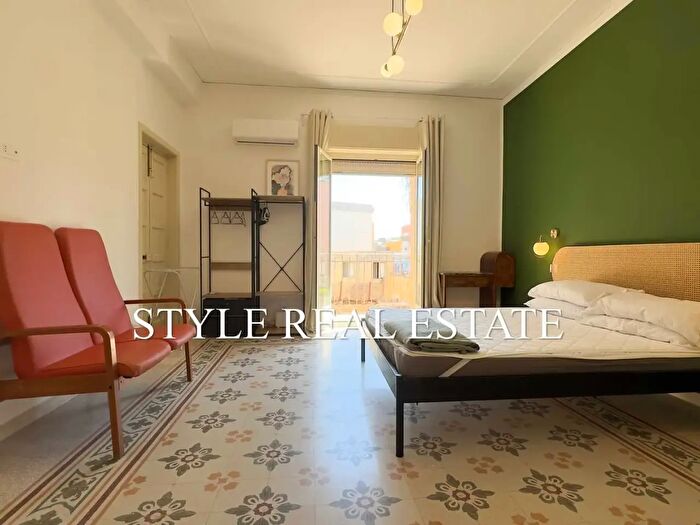 Appartamento bilocale in vendita in Via Monfalcone, Siracusa