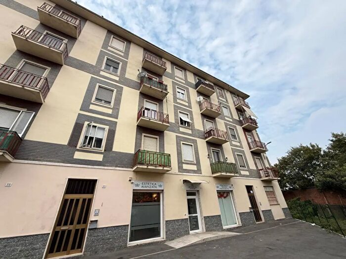 Appartamento trilocale in vendita in Via Carlo Alberto, Alessandria
