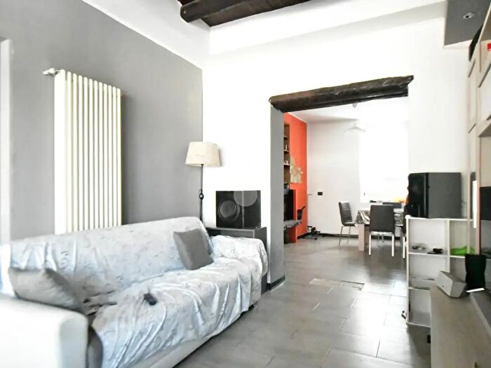 Appartamento trilocale in vendita in Via Badone, Como