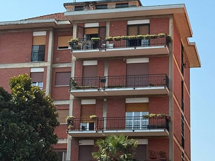 Appartamento bilocale in affitto in Via Novara, Quarto Cagnino, Milano