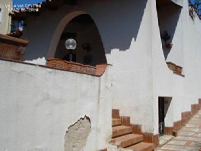 Casa trilocale in vendita in Viale dei Pini, Agrigento