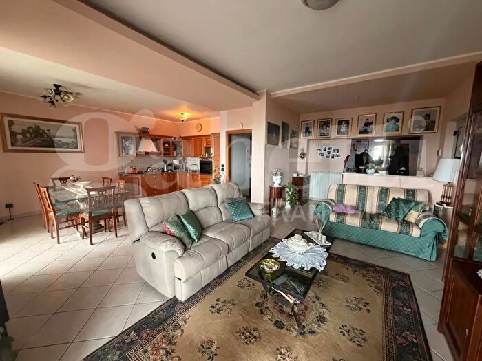 Appartamento quadrilocale in vendita in Via Martin Luther King, Tortoreto