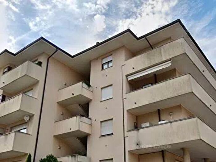 Appartamento trilocale in affitto in Via Monte Golico, Biumo Inferiore Superiore, Varese