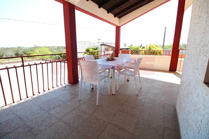 Casa trilocale in vendita in Via Case Sparse Neviano, Neviano