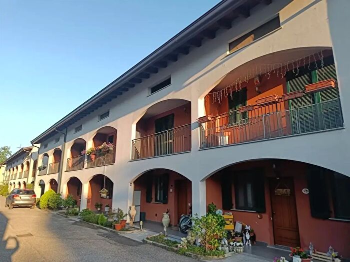 Casa con 5 locali in vendita in San Fermo Della Battaglia