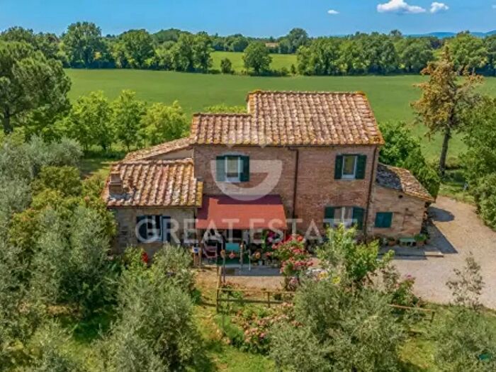 Casa con 6 locali in vendita in Strada Provinciale, Castiglione Del Lago