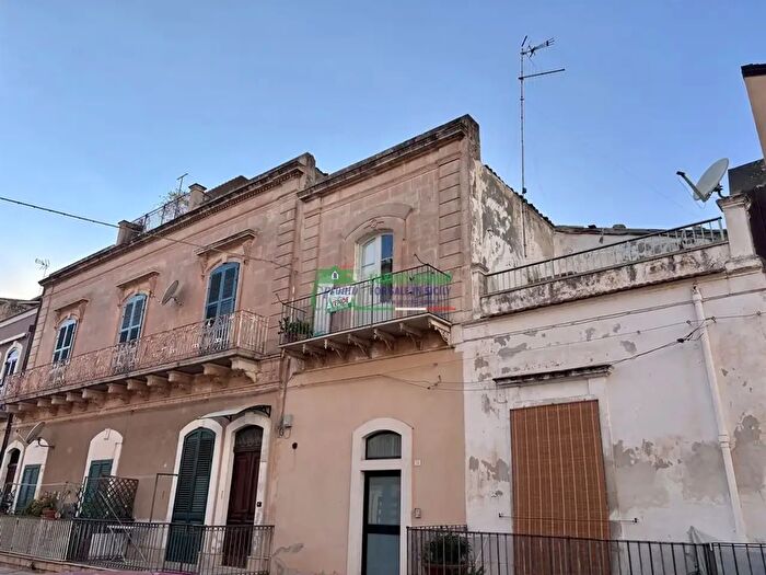 Casa bilocale in vendita in Via Raganzino, Pozzallo