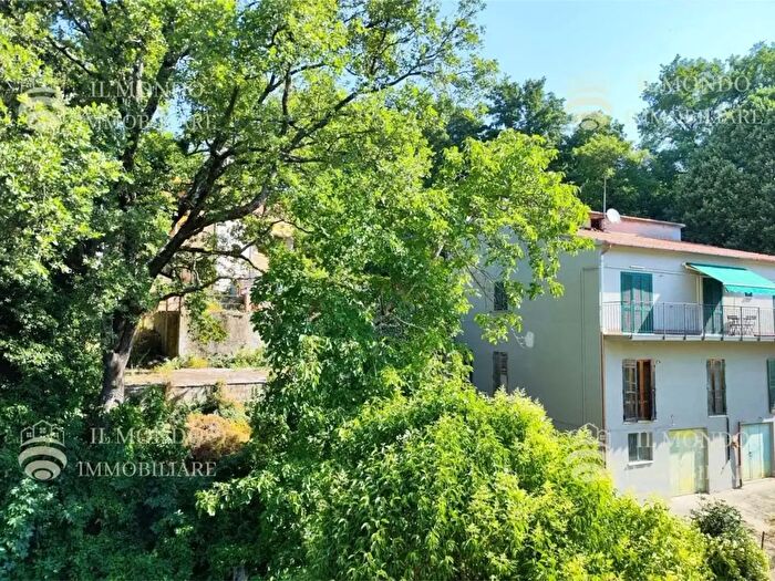 Appartamento trilocale in vendita in Monte Pellecchia, Monteflavio