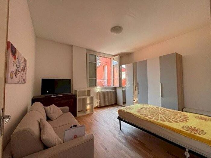 Appartamento monolocale in affitto in VIA CASTIGLIONE, Centro Storico, Bologna