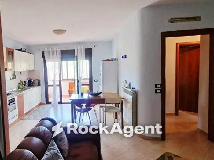 Appartamento quadrilocale in vendita in Via Martiri di Nassirya, San Floro
