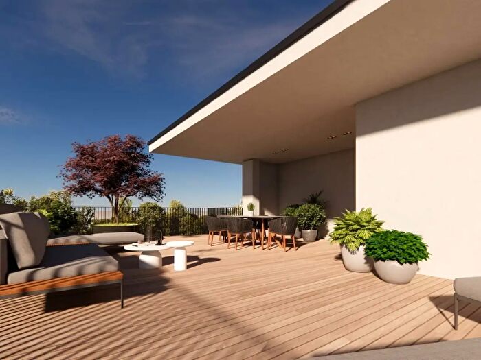 Appartamento quadrilocale in vendita in Viale Ciceruacchio, Riccione