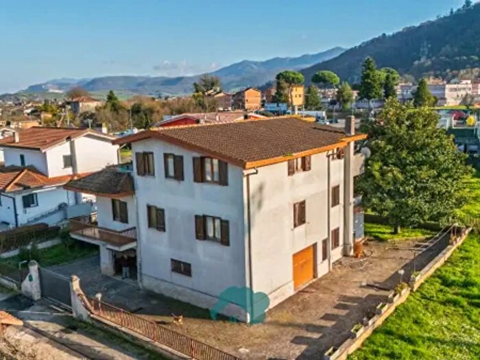 Appartamento trilocale in vendita in Via Guglielmo Marconi, Artena