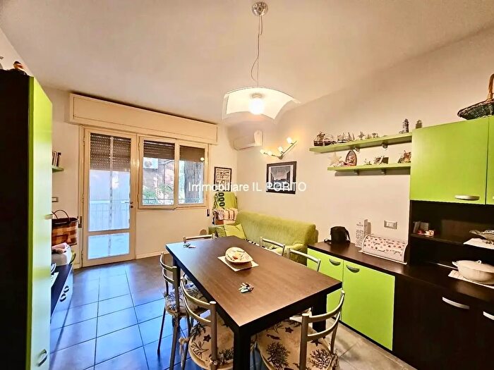 Appartamento trilocale in vendita in Comacchio