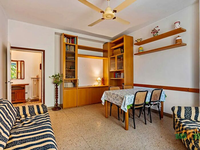 Appartamento quadrilocale in vendita in Via Mecenate, Milano