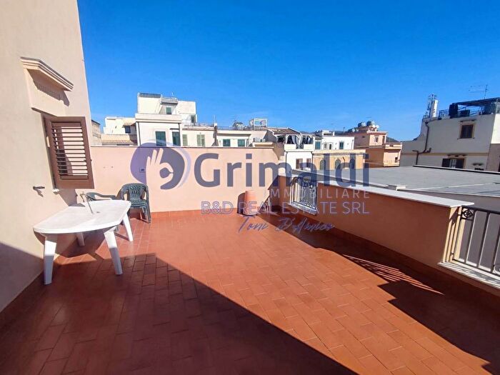 Appartamento bilocale in affitto in Via Senatore Scaduto, Centro, Bagheria