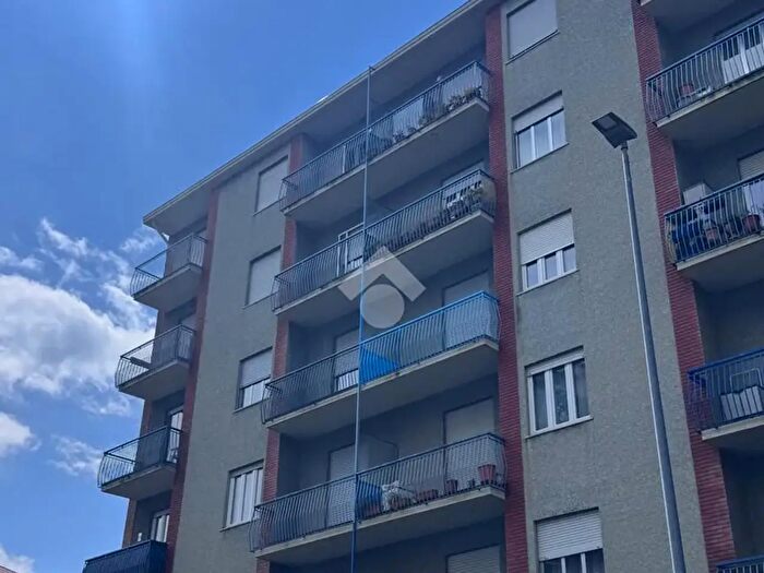 Appartamento trilocale in vendita in Via Pisa, Rivoli