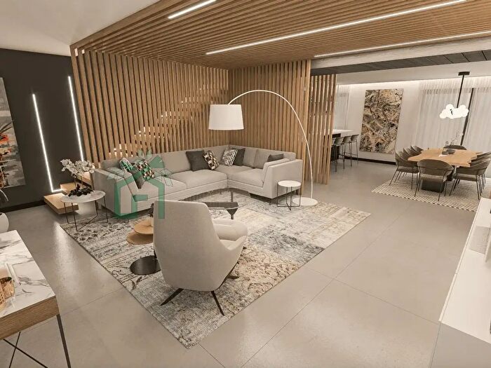 Casa con 5 locali in vendita in Viale della Stazione, Caldiero