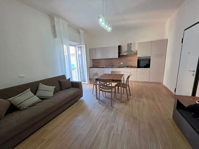 Appartamento con 5 locali in affitto in Via Cavour, Marsala