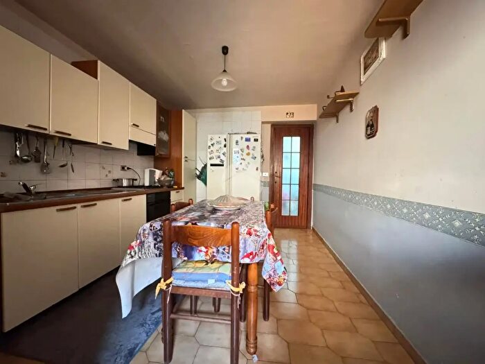 Appartamento trilocale in vendita in Via SantAnna, Giugliano In Campania