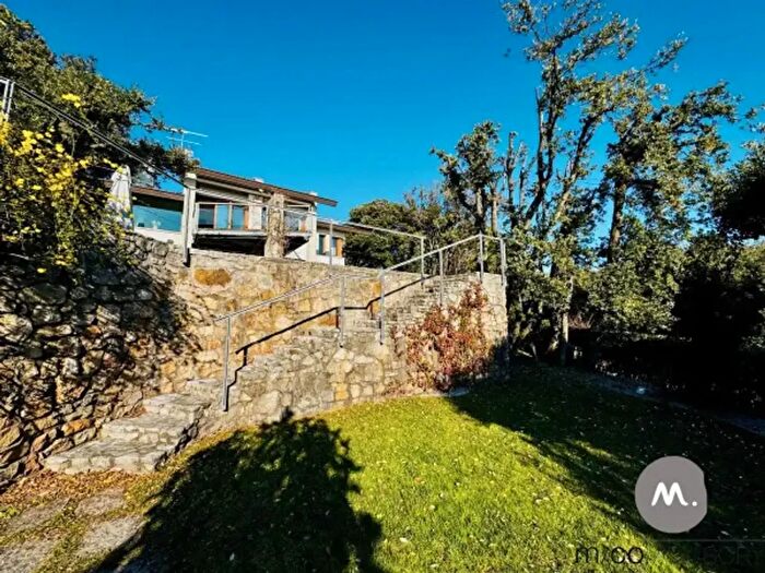 Casa con 6 locali in vendita in Frazione Duino o, Duino Aurisina