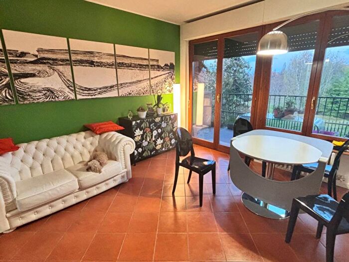 Appartamento trilocale in affitto in Via Tevere, Centro, Lainate