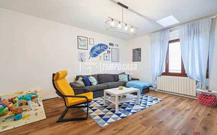 Appartamento quadrilocale in vendita in Via Montanara, Imola