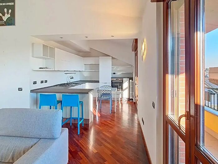 Appartamento trilocale in vendita in Via Cascina Comune, Pregnana Milanese