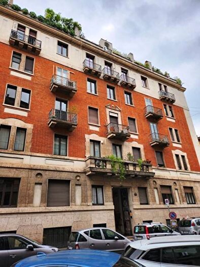 Appartamento con 5 locali in affitto in Via Cosimo del Fante, Ticinese, Milano