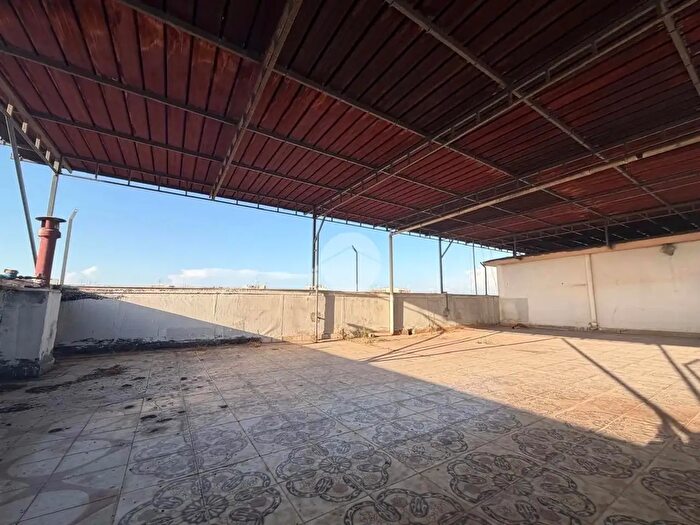 Appartamento trilocale in vendita in Via Vittorio Alfieri, Napoli