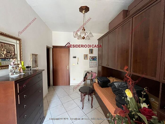 Appartamento con 5 locali in vendita in Via Villa Carini Pa Italia, Carini