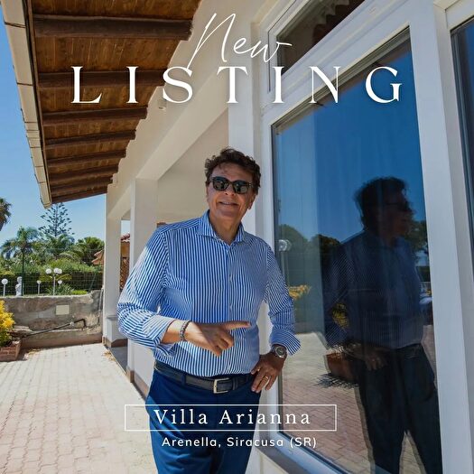 Casa con 6 locali in vendita in Via Costa del Sole, Siracusa