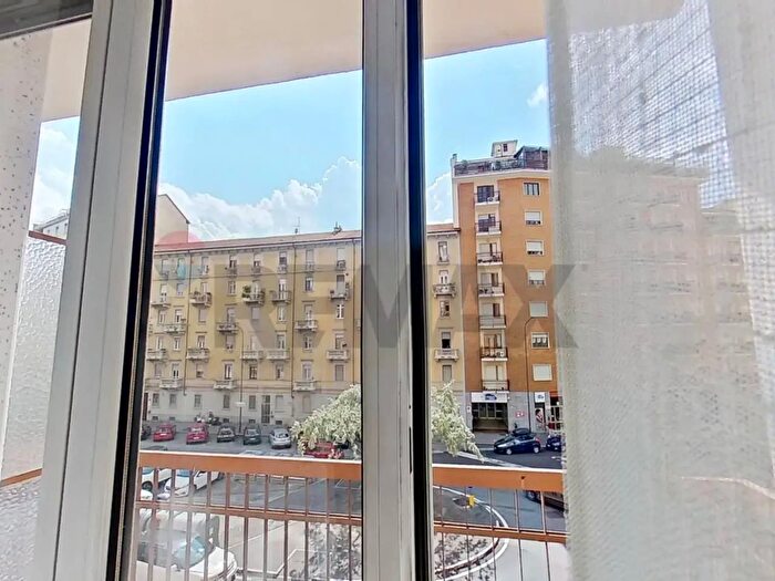 Appartamento bilocale in vendita in Largo Cardinal Guglielmo Massaia, Torino